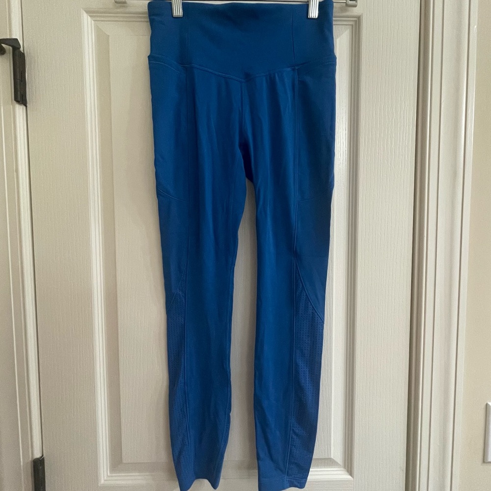 Calia | Sz Small | Leggings with Ventilation Details | Pockets | Blue | EUC
